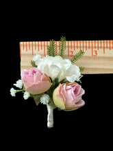 Load image into Gallery viewer, TXV Mart Wedding Boutonniere For Men | Groom Boutonniere/Boutonniere/Wedding Prom Homecoming Graduation Silk Flow-TXV Mart